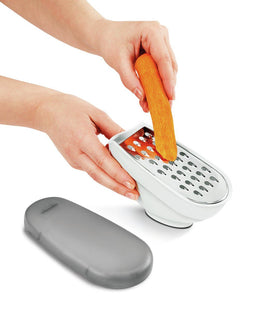 Metaltex - Kaasrasp 3 in 1 - Met opvangbak - 3 Raspbladen - Vaatwasserbestendig