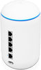 Ubiquiti UniFi Dream Machine (EU-model) - Access Point en Managed Switch - 2300 Mbps snelheid