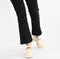 PS Poelman ROCKLAND - Dames Loafers - Chunky instappers met goudkleurige ketting - Crème Wit - Maat 36