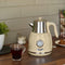 Swan SK31040CN - Retro Waterkoker - 1.5 L 3000 Watt - Crème