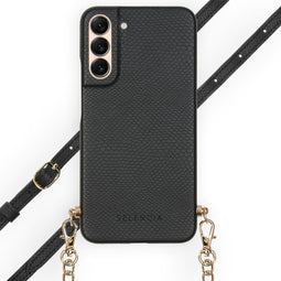Selencia Hoesje Geschikt voor Samsung Galaxy S22 Plus Hoesje Met Koord - Selencia Aina Slang Hoesje met koord - Zwart