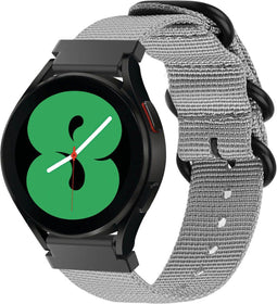 iMoshion Nylon 20 mm bandje - Geschikt voor Samsung Galaxy Watch 6 (Classic) / 5 (Pro) / 4 (Classic) / 3 – Garmin Venu / 2 plus / Sq - Forerunner 245 / 55 - Grijs