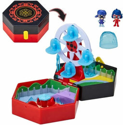Bandai - Wonderbaarlijk Lieveheersbeestje - Chibi Mini Universe Amusement Park - Minifiguren Marinette En Climatika Inbegrepen - P50553