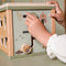 Little Dutch - Activiteitenkubus FSC - Vormenstoof en kralenspiraal - Little Farm