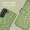 iMoshion Hoesje Geschikt voor Samsung Galaxy S21 Hoesje Met Pasjeshouder - iMoshion Design Bookcase smartphone - Groen / Green Flowers
