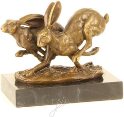BRONZEN BEELD VAN TWEE RENNENDE HAZEN