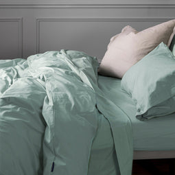 Happy Friday Basic Duvet cover Mint