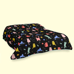 Happy Friday Cosmic cats Bedspread