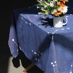 Happy Friday Tablecloth Cosmos 145x150 cm Multicolor