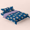 Happy Friday Ovni Duvet cover