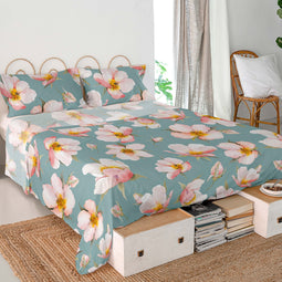 Happy Friday Spring blossom 200 TC Bed sheet