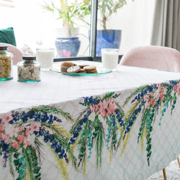 Happy Friday Spring droplets Tablecloth