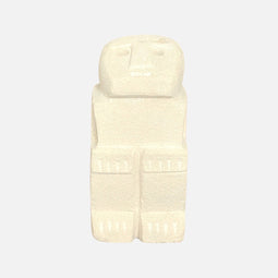 Maun Kik Satu Stone Statue
