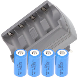 CR123 charger including 4x CR123A Li-ion batteries, four-way charger CR123 (not suitable for surveil