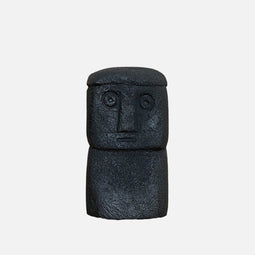 Uma Cantik Maun Kik Haat Stone Statue Black