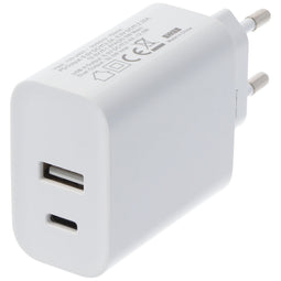 Dual USB fast charger USB QC3.0 28W white, charges up to 4x faster than standard USB chargers