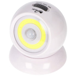 Universal LED wall and spotlight with motion detector and light sensor, 140 lumens, ideal for passag