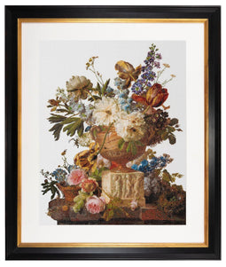 Flower Still-life with an Alabaster Vase - Aida - 18 count - 580A