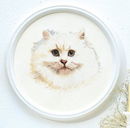 White Persian Cat - Aida - 16 count - 1045A