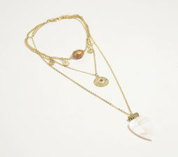 Seashell & Metallic Charm Boho necklace
