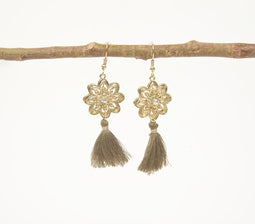 Metallic Flower Tassel Dangle Earrings