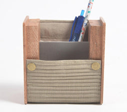 Upcycled diy pen stand