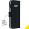 Accezz Wallet Softcase Bookcase Samsung Galaxy S10e