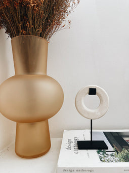 Uma Cantik Guda Round Stone on Stand - White