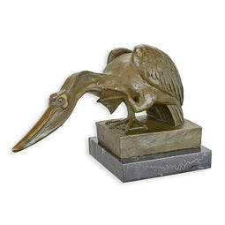 BRONZEN BEELD VAN EEN PELIKAAN