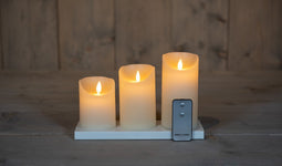 Anna's Collection - 3ST OPLAADBARE KAARS IVOOR WAX RUSTIEK BEWEGENDE VLAM 7,5X10/12,5/15CM MET IN...