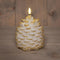 Anna's Collection - Kaars dennenappel led 3d vlam op batterij met timer 12.5x10.5 cm wit