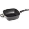 AMT Gastroguss Vierkante diepe pan - 26 x 26 x 9 cm - lange en zijhandgreep - inductiegeschikt
