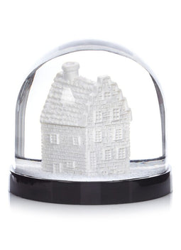 &K Wonderball Canal house