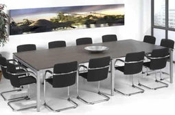 Vergadertafel 12 personen Kubus breed 320CM diep 160CM bladkleur Ahorn framekleur Aluminium (RAL9006)