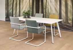 Vergadertafel Victory 4-poots recht 200x100 frame Wit (RAL9010) blad Havanna
