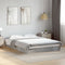 vidaXL - Bedframe - bewerkt - hout - betongrijs - 120x200 - cm