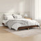 vidaXL - Bedframe - bewerkt - hout - bruin - eikenkleur - 135x190 - cm