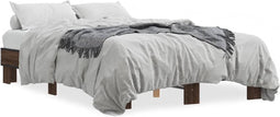 vidaXL - Bedframe - bewerkt - hout - metaal - bruin - eikenkleur - 140x190 - cm