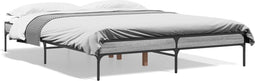vidaXL - Bedframe - bewerkt - hout - metaal - grijs - sonoma - eiken - 150x200 - cm