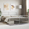 vidaXL - Bedframe - met - hoofd- - en - voeteneinde - metaal - wit - 193x203 - cm