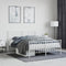 vidaXL - Bedframe - met - hoofd- - en - voeteneinde metaal - wit - 140x190 - cm
