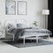 vidaXL - Bedframe - met - hoofdbord - metaal - wit - 135x190 - cm