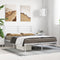 vidaXL - Bedframe - met - hoofdbord - metaal - wit - 135x190 - cm