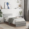 vidaXL - Bedframe - met - hoofdeinde - bewerkt - hout - grijs - sonoma - 90x190 - cm