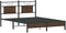 vidaXL - Bedframe - zonder - matras - bewerkt - hout - bruin - eikenkleur - 140x190 - cm