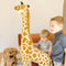 Melissa & Doug Gigantische giraf - Levensecht Knuffeldier - Knuffels voor kinderen - 1,4 meter hoog - Geweldig cadeau voor meisjes en jongens - Van 3+