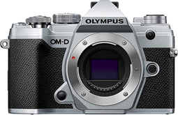Olympus OM-D E-M5 Mark III body zilver