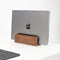 Balolo laptop houder verticaal - Verticale Standaard voor Bureau - Walnotenhout