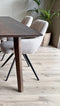 Old Inn - Eetkamertafel Mango walnoot met houten poot 240x100 cm