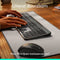 Logitech Signature Slim Solar+ K980 - Draadloos Toetsenbord - Zonne-energie - Qwerty US